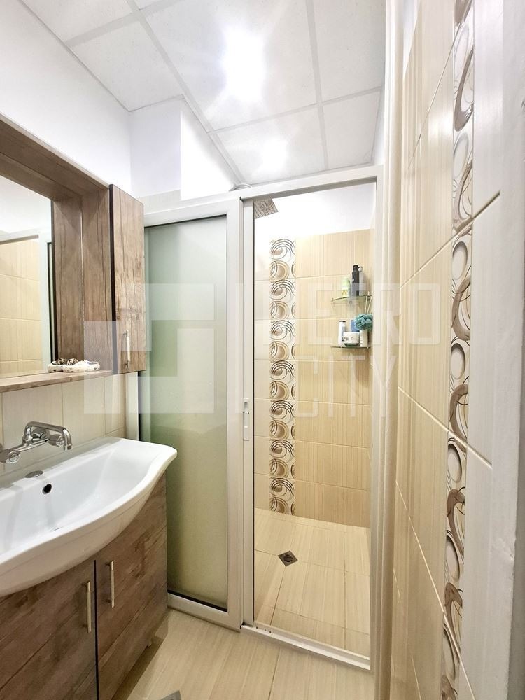 Eladó  2 hálószobás Sofia , Centar , 78 négyzetméter | 39806709 - kép [11]