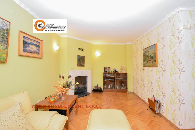 Na sprzedaż  2 sypialnie Sofia , Centar , 129 mkw | 84683740 - obraz [6]