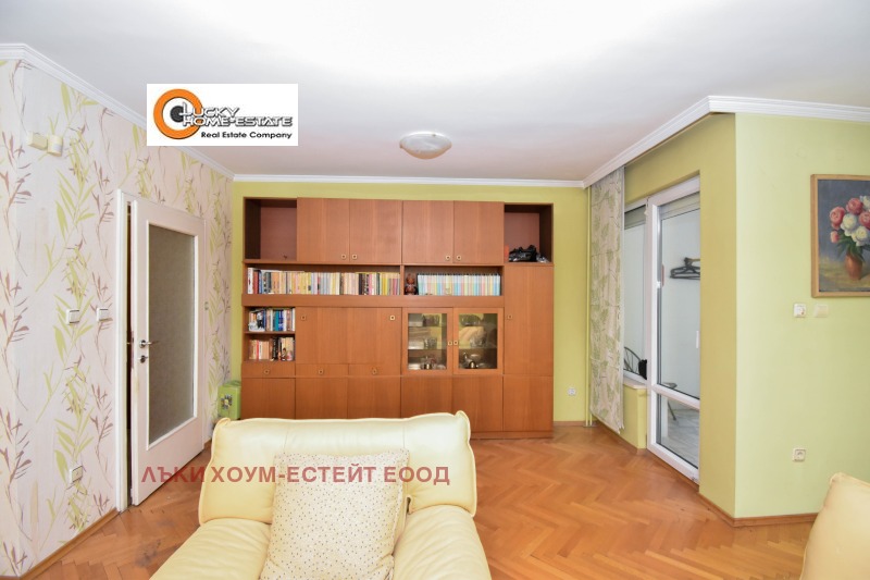 Na sprzedaż  2 sypialnie Sofia , Centar , 129 mkw | 84683740 - obraz [4]