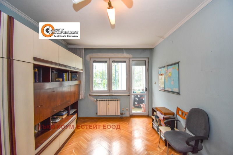Na sprzedaż  2 sypialnie Sofia , Centar , 129 mkw | 84683740 - obraz [10]