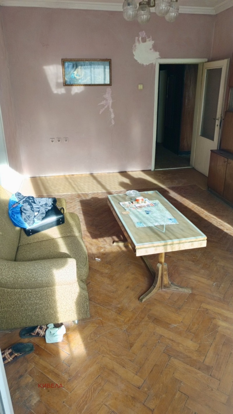 Продава 3-СТАЕН, гр. Перник, Център, снимка 3 - Апартаменти - 52178445