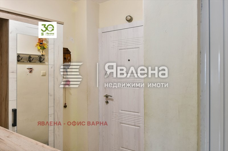 Продава МНОГОСТАЕН, гр. Варна, ВИНС-Червен площад, снимка 12 - Aпартаменти - 49408695