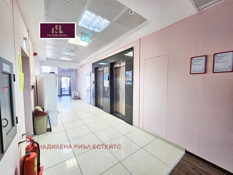 À vendre  Bureau Sofia , Mladost 4 , 335 m² | 82977484 - image [13]