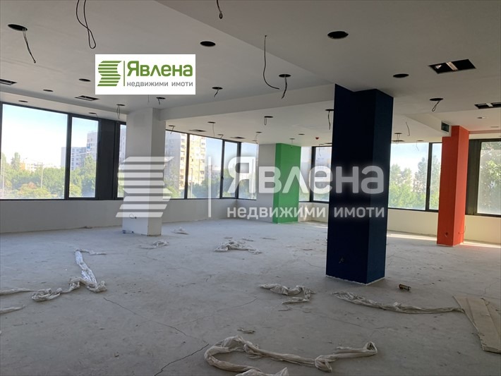 Продава  Офис град София , Люлин 7 , 1183 кв.м | 84530237