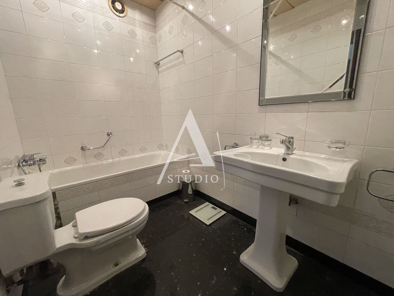 Продава 3-СТАЕН, гр. София, Център, снимка 7 - Апартаменти - 53761944