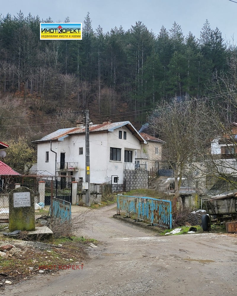 Продава КЪЩА в област Пазарджик, с. Габровица - 132 кв.м / 75 000 € » 146 687.25 лв., ИМОТ КОРЕКТ