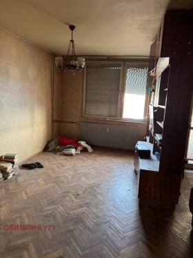 2 Schlafzimmer 9-ti kwartal, Plewen 9