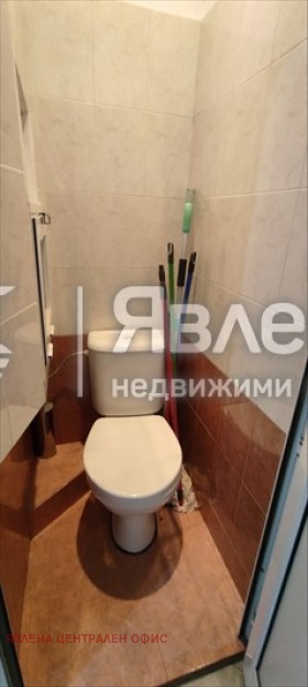 Продава 3-СТАЕН, гр. Перник, Изток, снимка 9