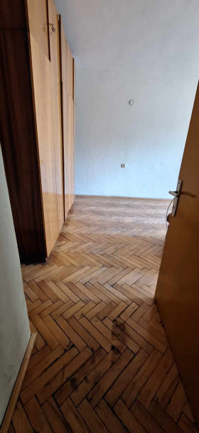 3 slaapkamers Sjirok tsentar, Pleven 3