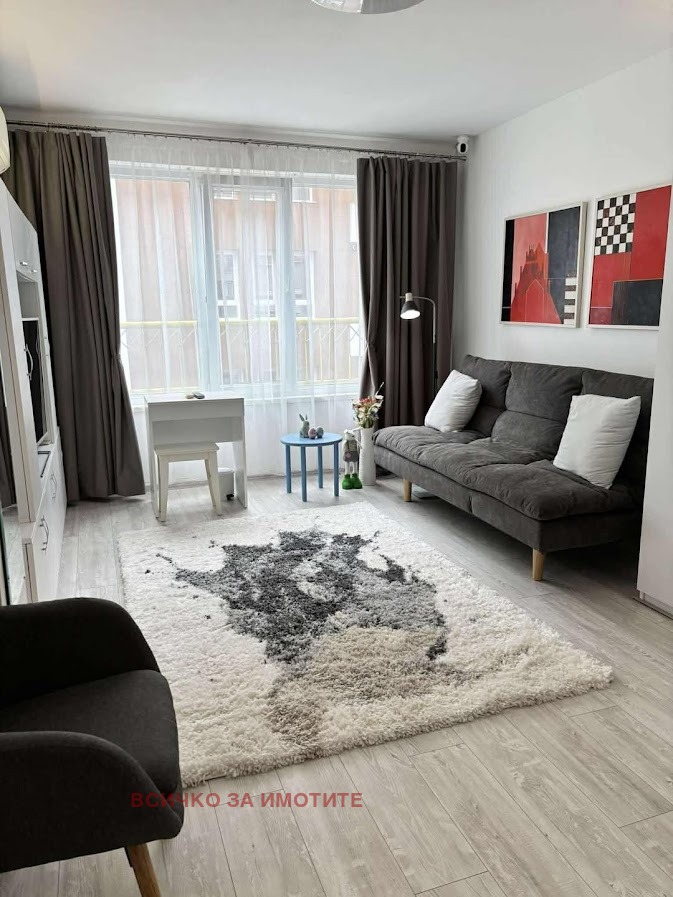 Te koop  Studio Ruse , Tsentar , 50 m² | 30756357
