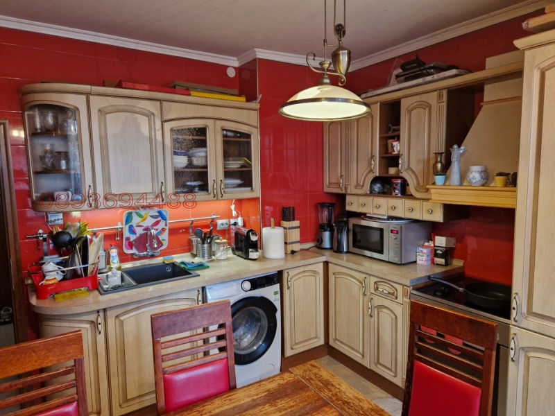 Продава МНОГОСТАЕН, гр. София, Илинден, снимка 2 - Апартаменти - 53257126