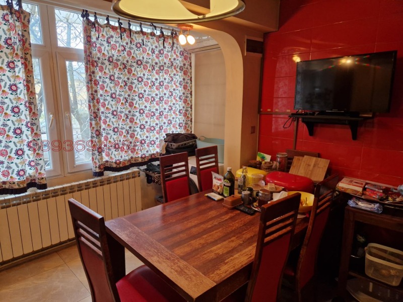 Продава МНОГОСТАЕН, гр. София, Илинден, снимка 3 - Апартаменти - 53257126