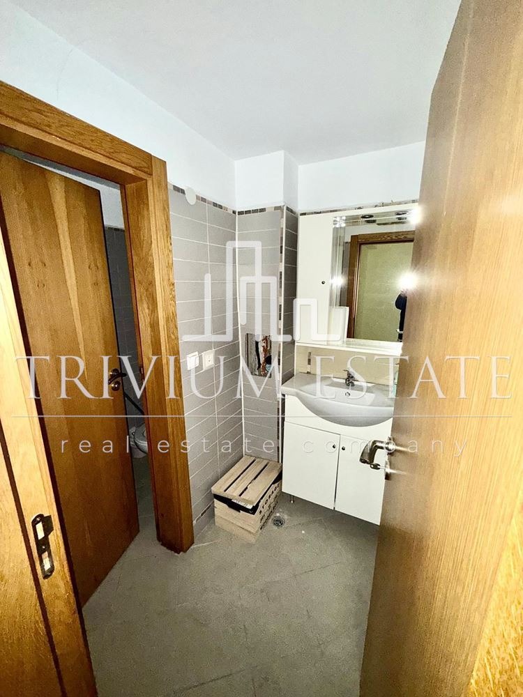 Продава ОФИС, гр. Пловдив, Младежки Хълм, снимка 7 - Офиси - 53970085