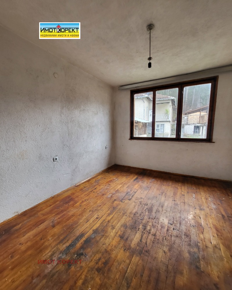 Продава КЪЩА, с. Габровица, област Пазарджик, снимка 2 - Къщи - 53467601