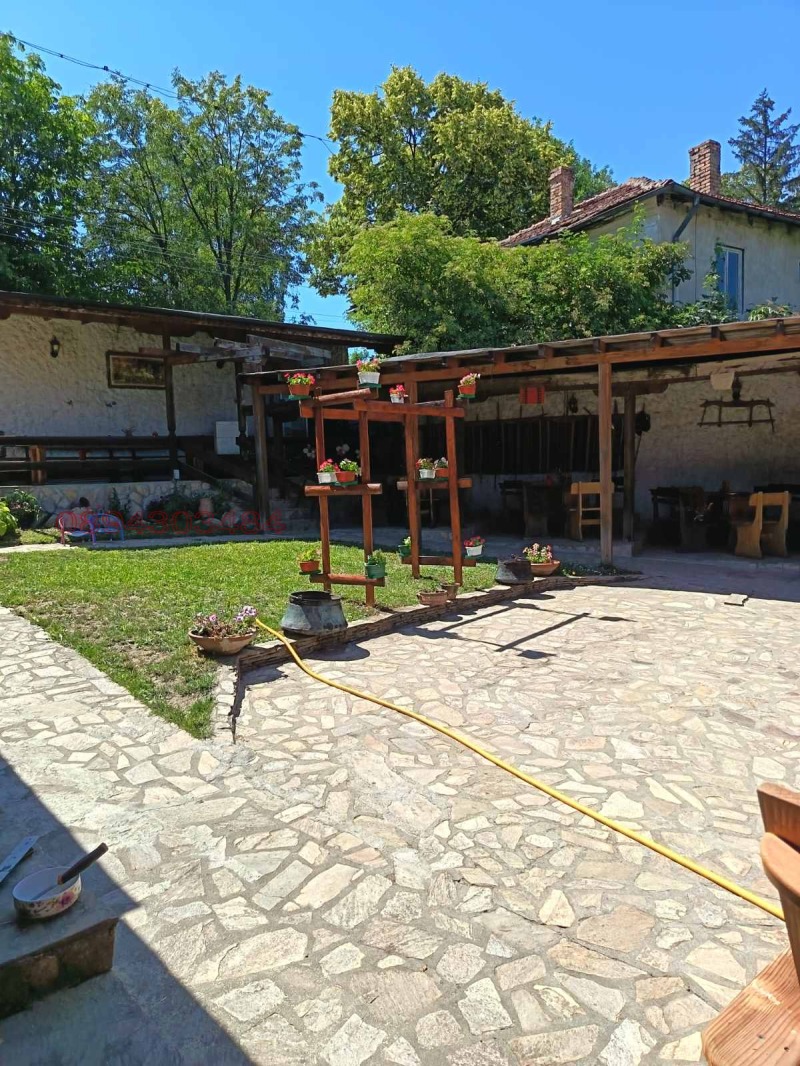 Продава КЪЩА, с. Вакарел, област София област, снимка 2 - Къщи - 53473339