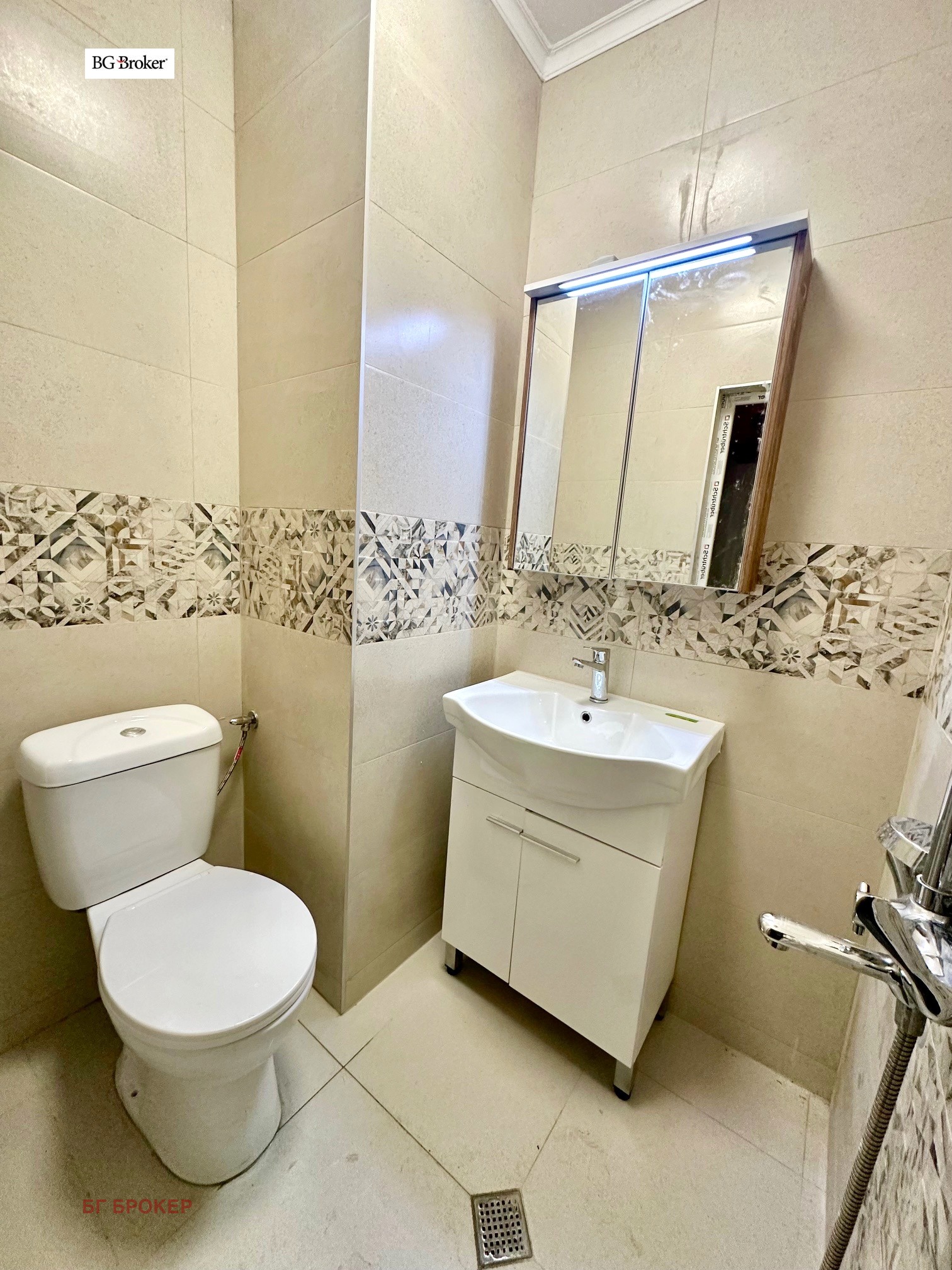 Продава 2-СТАЕН, гр. София, Сухата река, снимка 11 - Апартаменти - 54362987