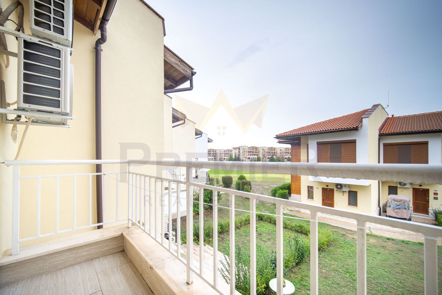 Продава КЪЩА, гр. Балчик, област Добрич, снимка 14 - Къщи - 53910997