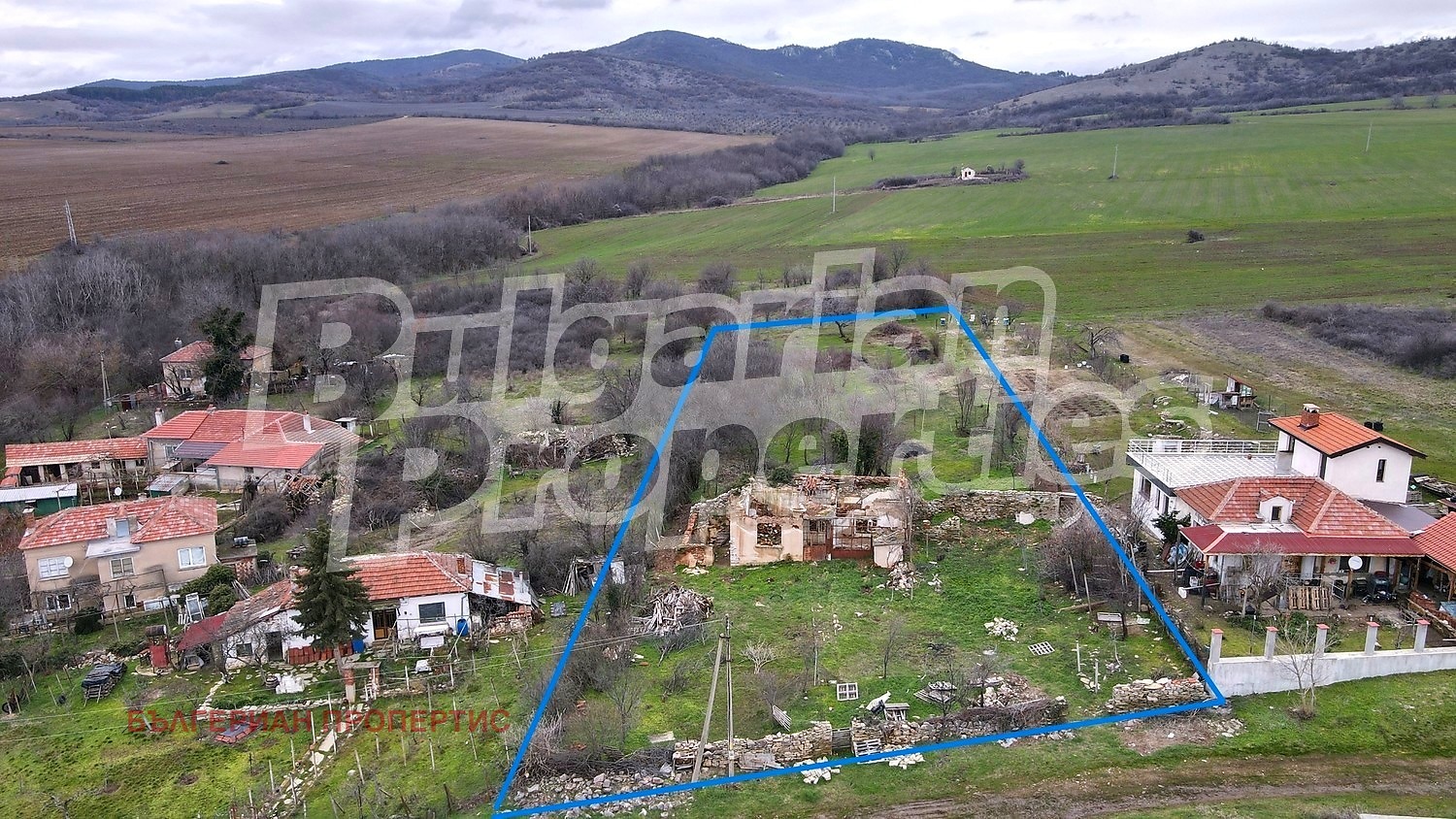 Продава КЪЩА, с. Сърневец, област Стара Загора