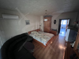 2 Schlafzimmer Slawejkow, Burgas 3