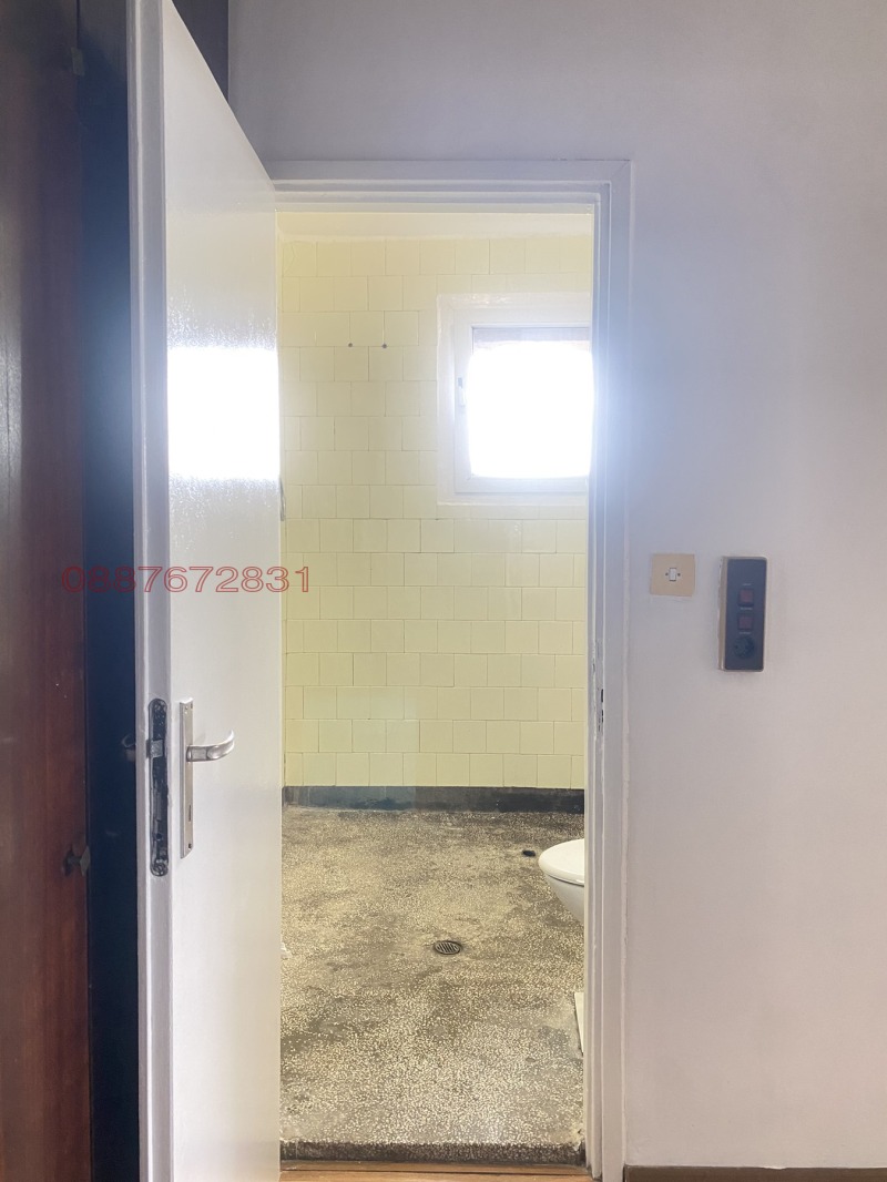 Продава 1-СТАЕН, гр. София, Света Троица, снимка 7 - Апартаменти - 52780526