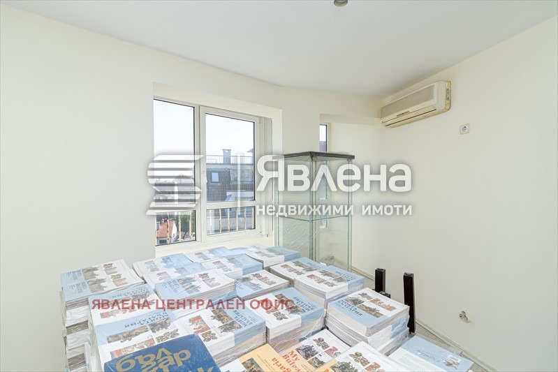 Na prodej  1 ložnice Sofia , Centar , 60 m2 | 97084655 - obraz [3]