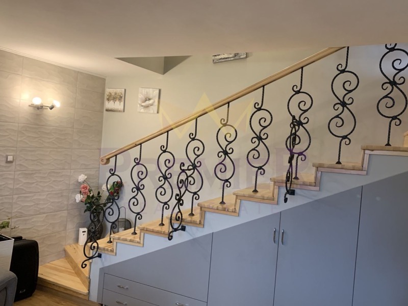 Продава КЪЩА, гр. Балчик, област Добрич, снимка 10 - Къщи - 53198690