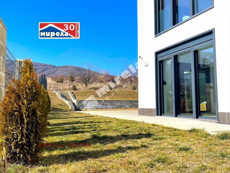 Продава КЪЩА, гр. София, с. Бистрица, снимка 3 - Къщи - 53283528