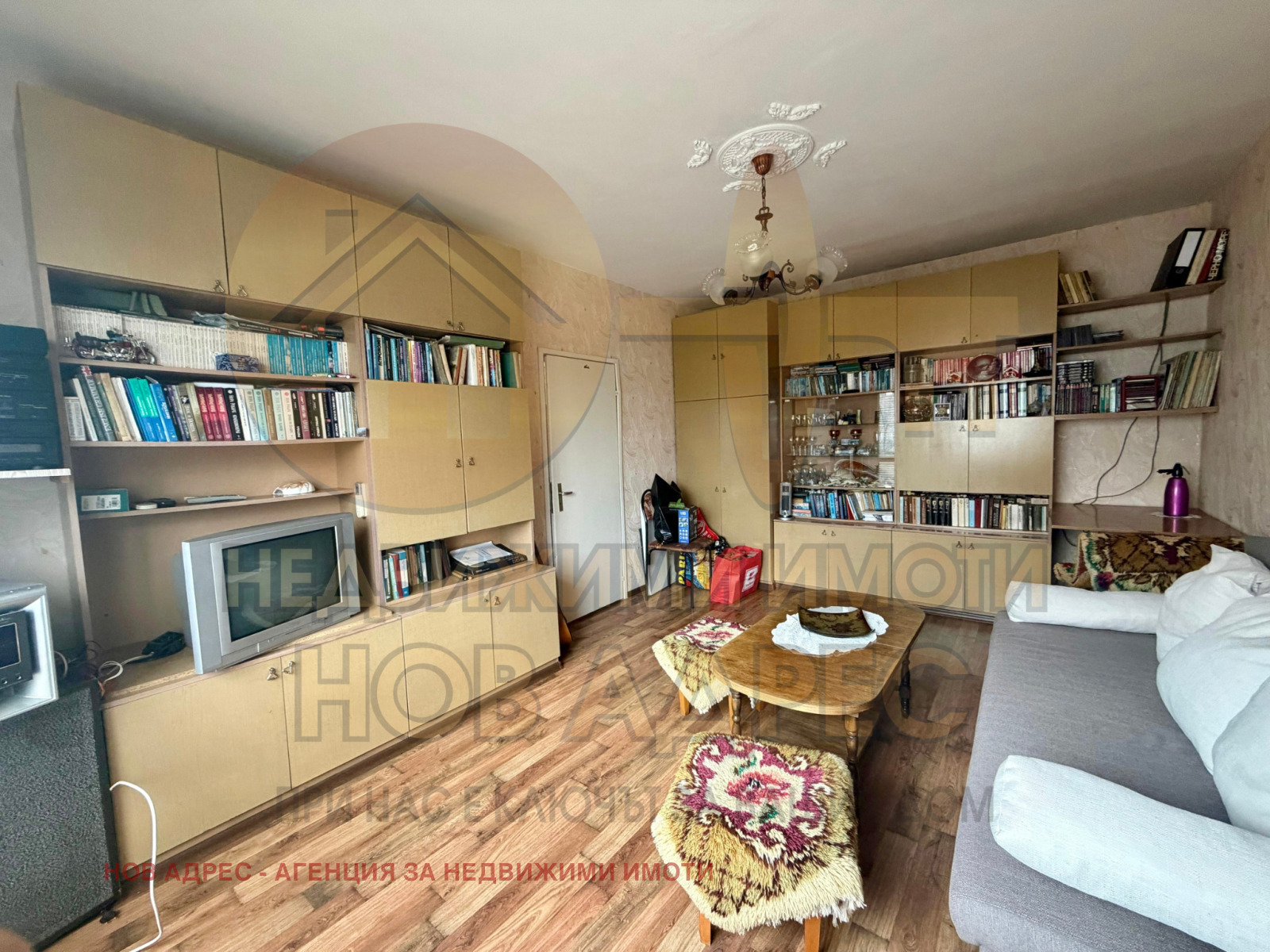 Продава 3-СТАЕН, гр. Търговище, Запад 3, снимка 2 - Апартаменти - 54154554