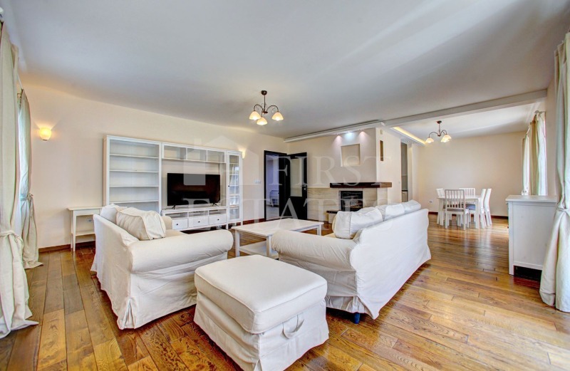 De vânzare  Casa Sofia , Bistrița , 407 mp | 58594809