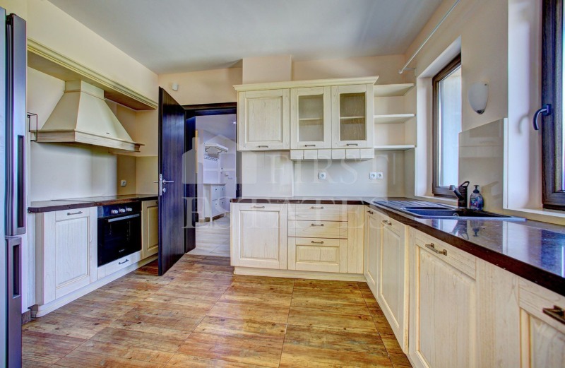 De vânzare  Casa Sofia , Bistrița , 407 mp | 58594809 - imagine [4]