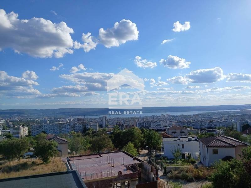 Продава КЪЩА, гр. Варна, м-т Сълзица, снимка 2 - Къщи - 53279229