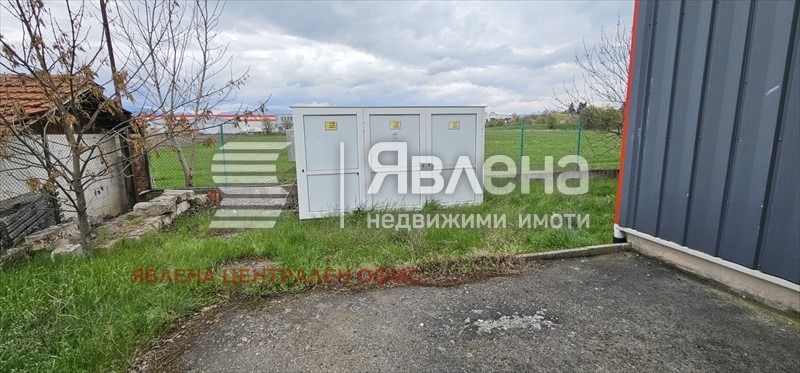Продава ПРОМ. ПОМЕЩЕНИЕ, с. Мусачево, област София област, снимка 17 - Производствени сгради - 53686963