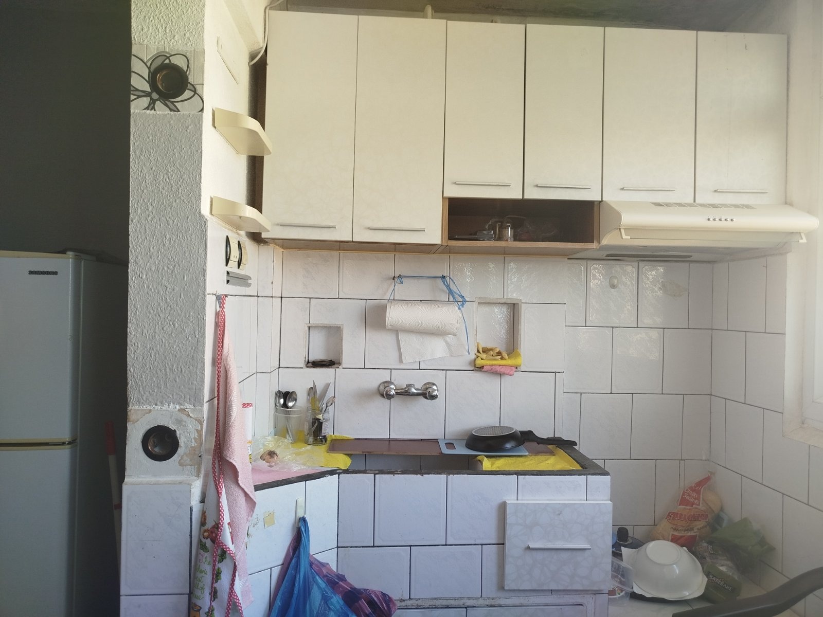 Продава 2-СТАЕН, гр. Русе, Чародейка - Юг, снимка 3 - Апартаменти - 55921844