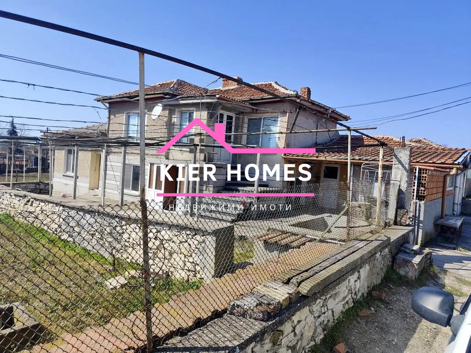 Продава КЪЩА, с. Зетьово, област Стара Загора