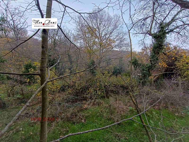 Продава ПАРЦЕЛ в град Варна, м-т Боровец - юг - 369 кв.м / 13 000 € » 25 425.79 лв., НОВ ДОМ 1