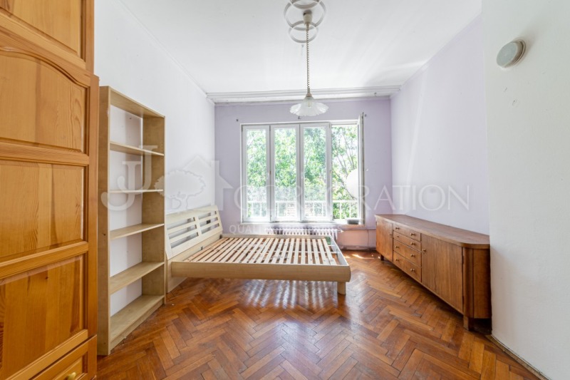 For Sale  2 bedroom Sofia , Tsentar , 72 sq.m | 21456170