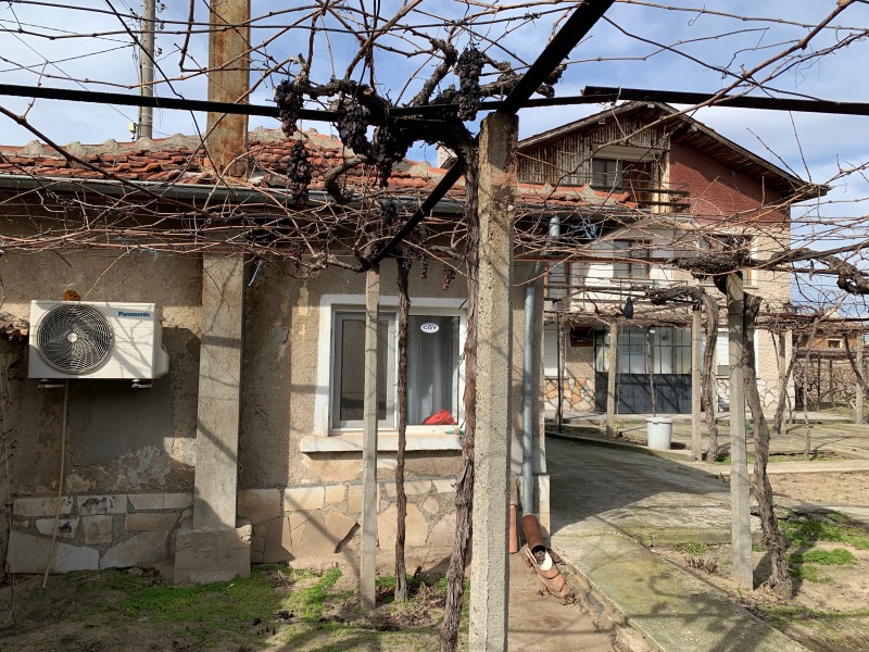Продава  Къща област Пазарджик , с. Виноградец , 166 кв.м | 20182730 - изображение [3]