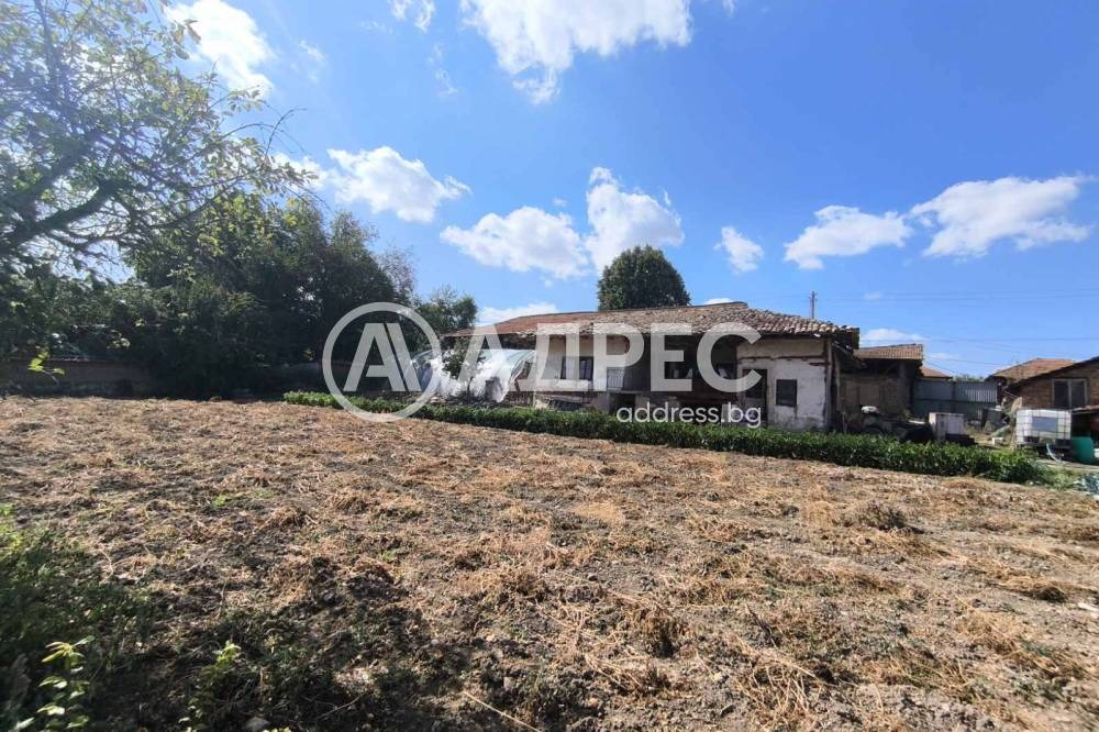 Продава КЪЩА, с. Осенец, област Разград, снимка 3 - Къщи - 56357864