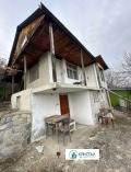 Продава КЪЩА, област Пловдив, гр. Перущица • 33000 € • 75144395 — Holmes.bg