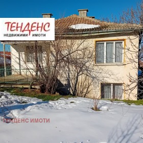 Продава къща област Кърджали с. Миладиново - [1] 