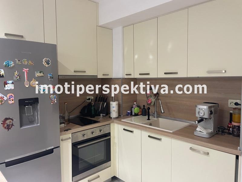 Продава  3-стаен град Пловдив , Център , 85 кв.м | 94041548