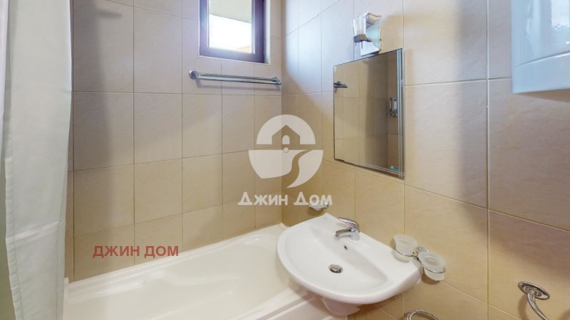 Продава ЕТАЖ ОТ КЪЩА, с. Кошарица, област Бургас, снимка 8 - Етаж от къща - 46858428