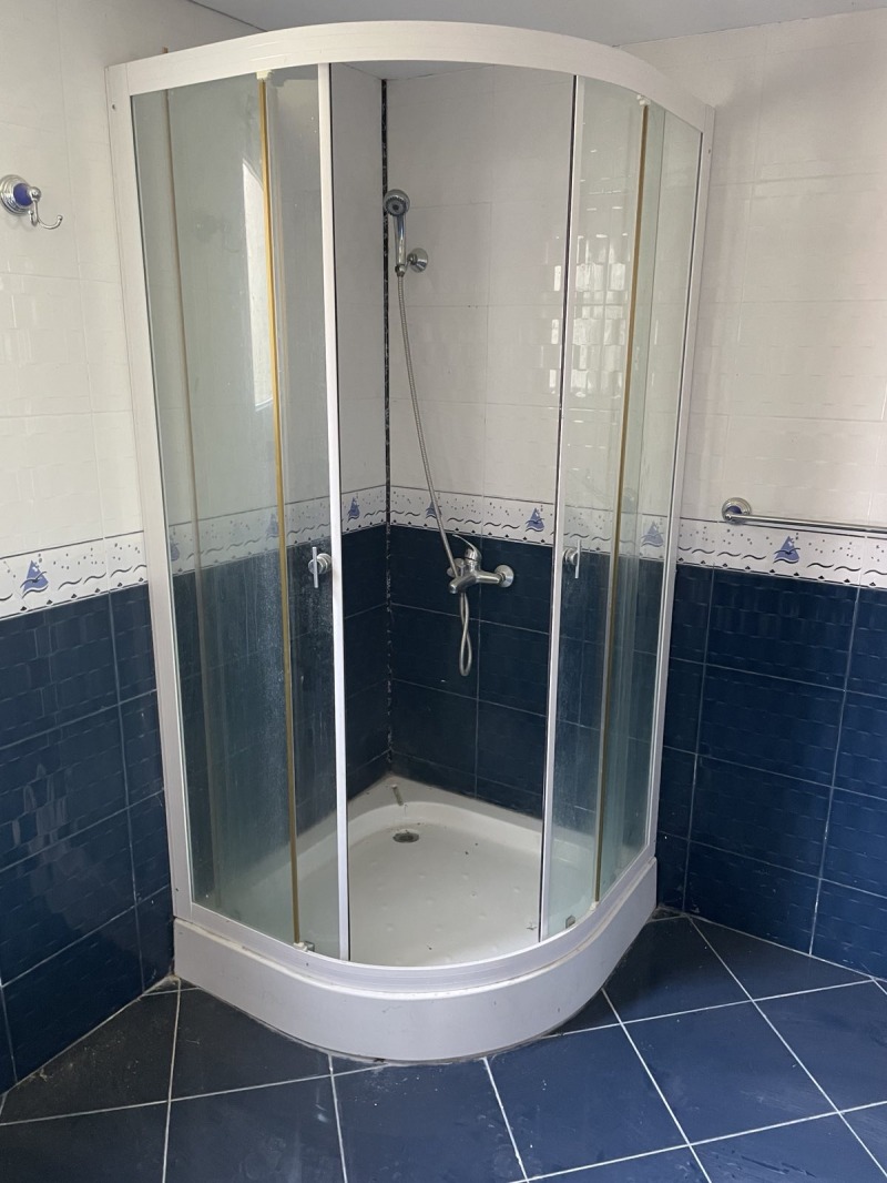 Продава КЪЩА, гр. Бургас, с. Изворище, снимка 7 - Къщи - 52782171