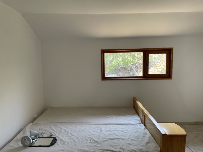 Продава КЪЩА, гр. Бургас, с. Изворище, снимка 11 - Къщи - 52782171