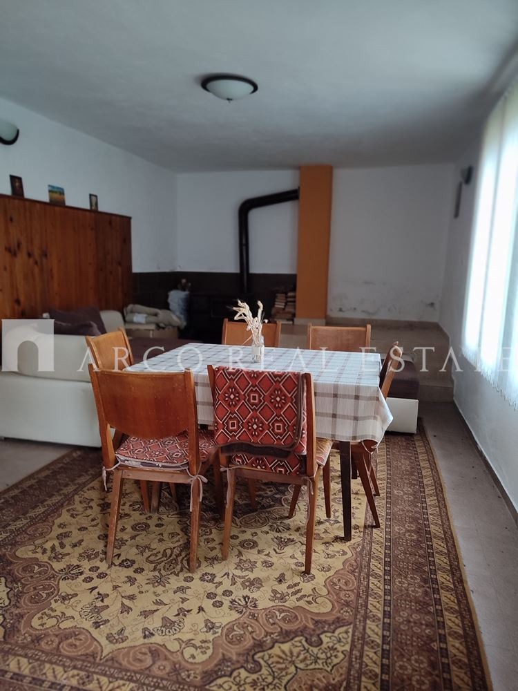 Продава КЪЩА, с. Гърло, област Перник, снимка 8 - Къщи - 52479545