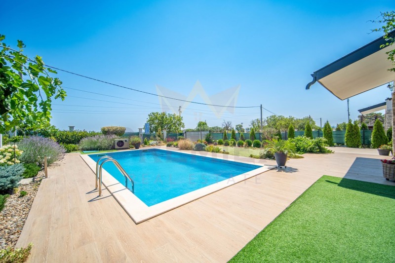 Продава КЪЩА, с. Близнаци, област Варна, снимка 2 - Къщи - 53031648