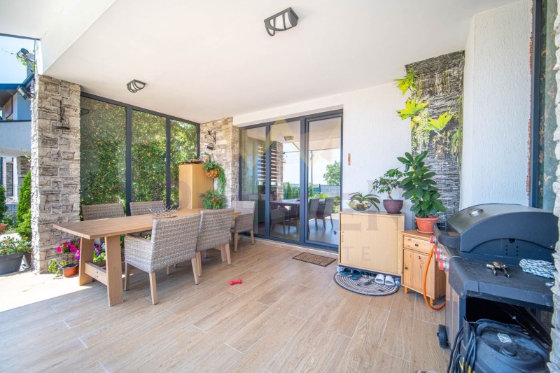 Продава КЪЩА, с. Близнаци, област Варна, снимка 4 - Къщи - 53031648