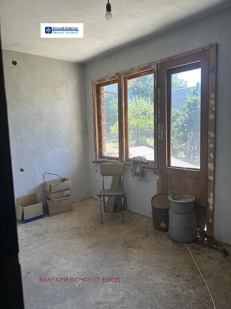 Продава КЪЩА, с. Пиперков чифлик, област Кюстендил, снимка 13 - Къщи - 55661307