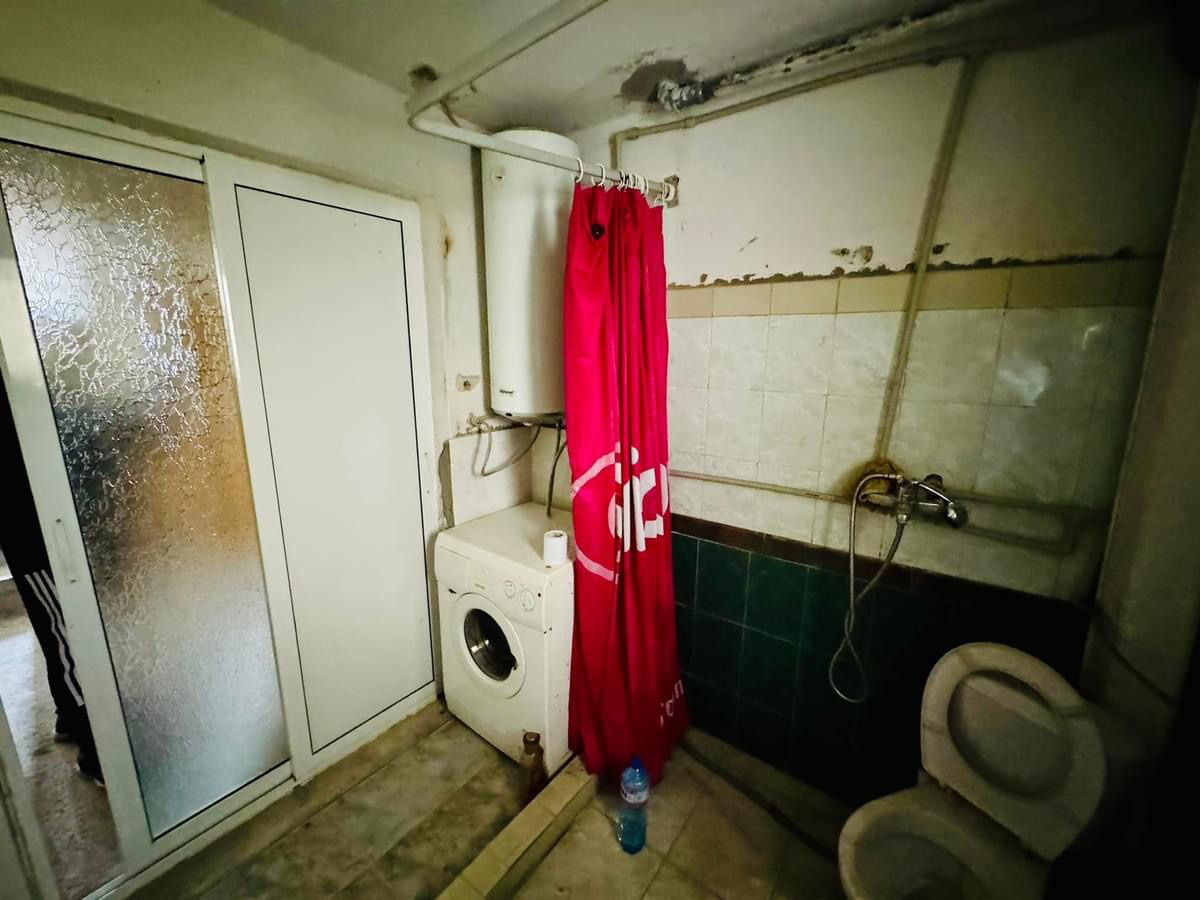 Продава КЪЩА, гр. Берковица, област Монтана, снимка 13 - Къщи - 53797668