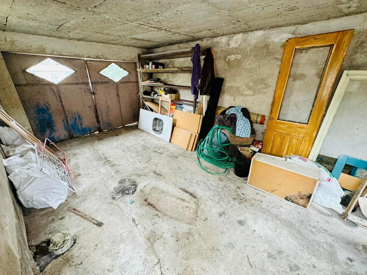 Продава КЪЩА, гр. Берковица, област Монтана, снимка 14 - Къщи - 53797668